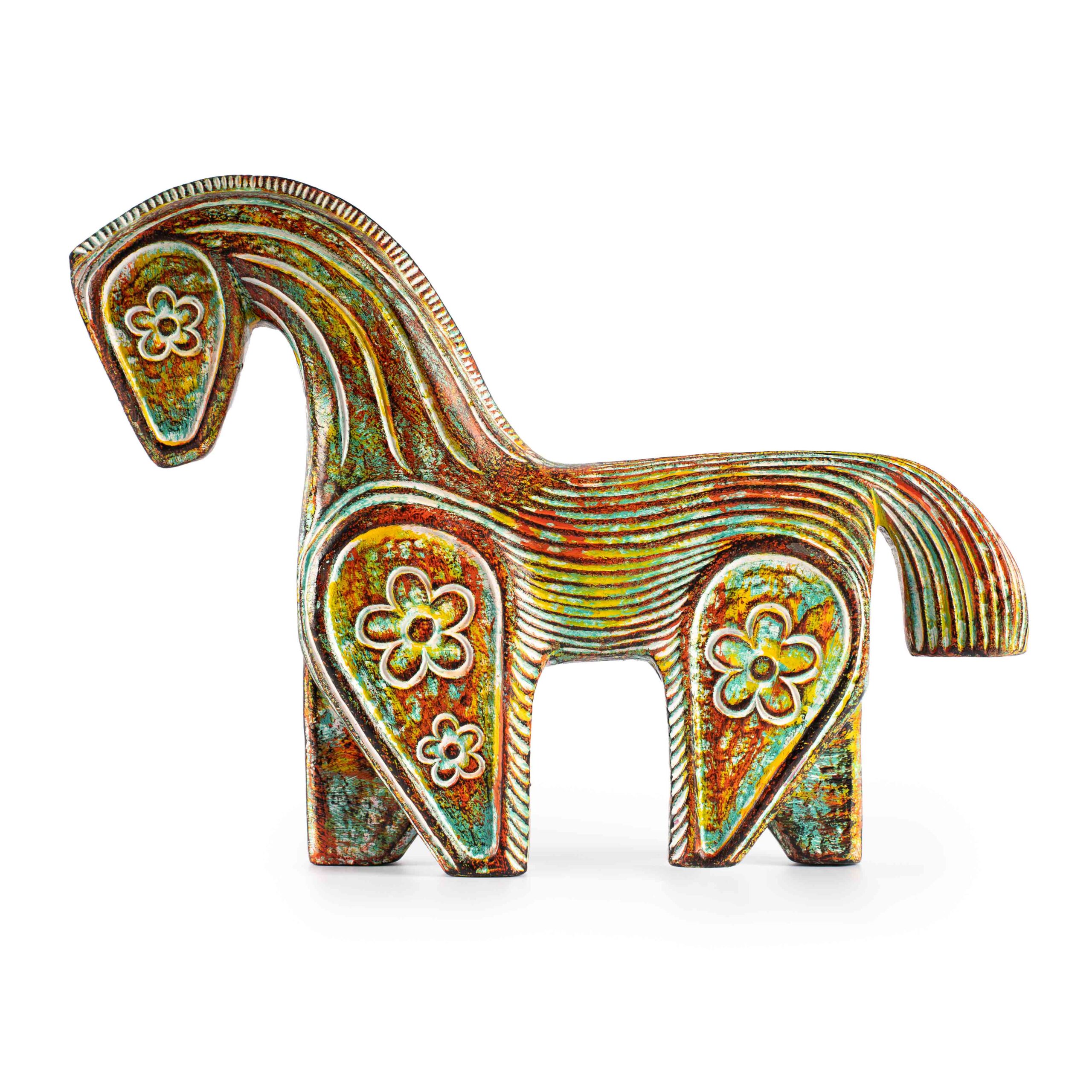 driftwood-village-elegant-horse-4