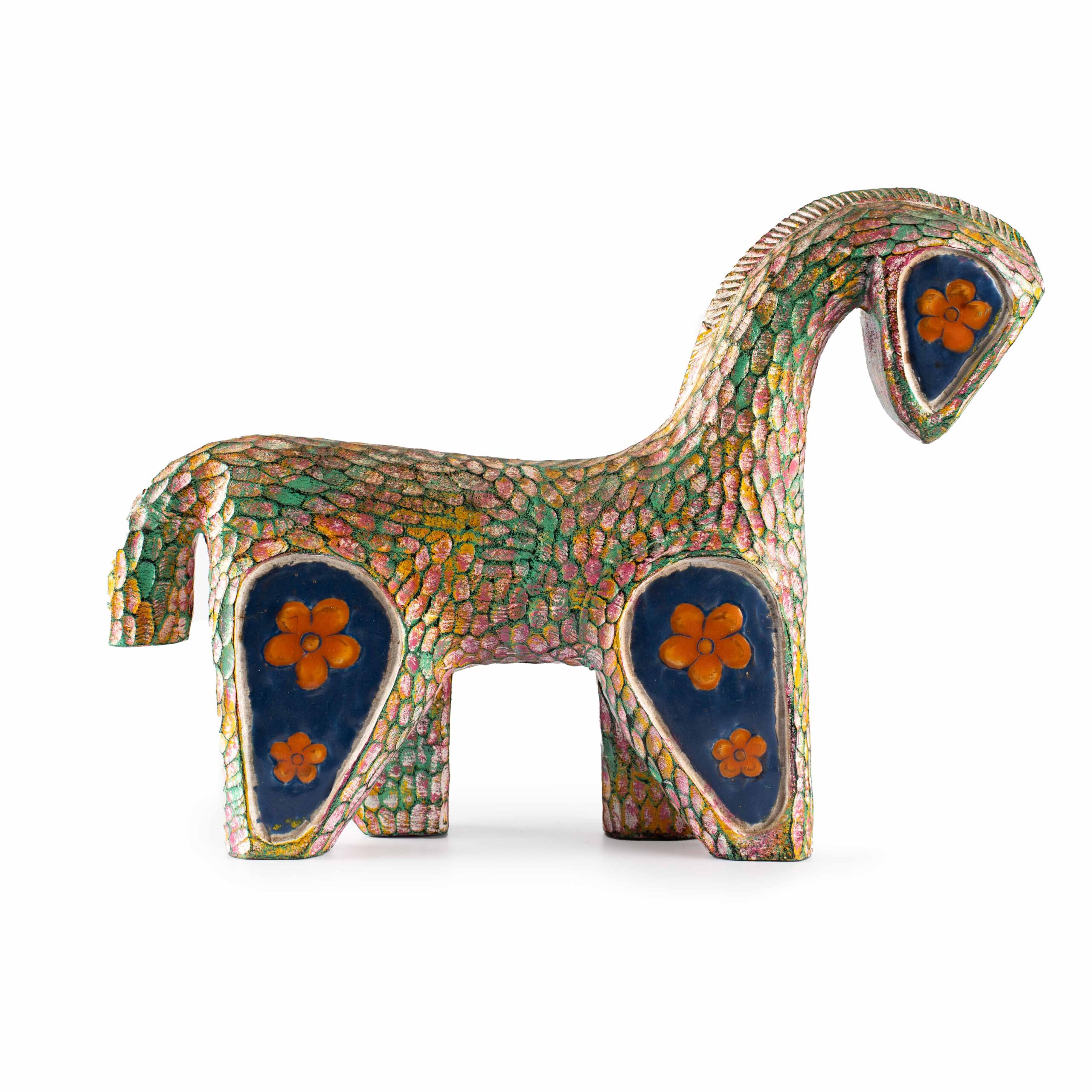 driftwood-village-elegant-horse-8